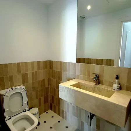 Emp 21, Large South Facing Duplex Apartmán Estepona