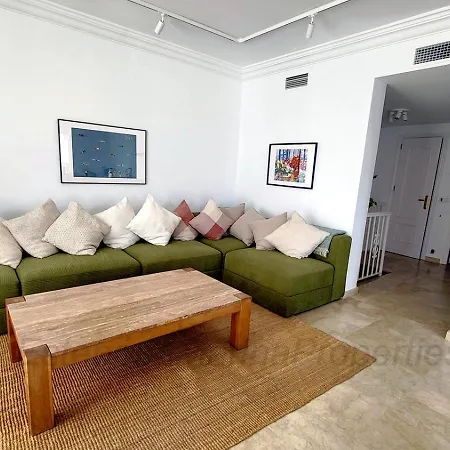 Apartment Emp 21, Large South Facing Duplex Estepona