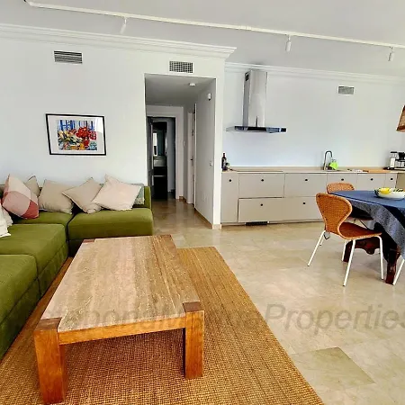Emp 21, Large South Facing Duplex Apartment Estepona